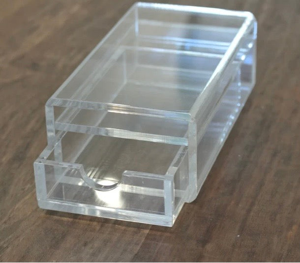 Acrylic spruce street box