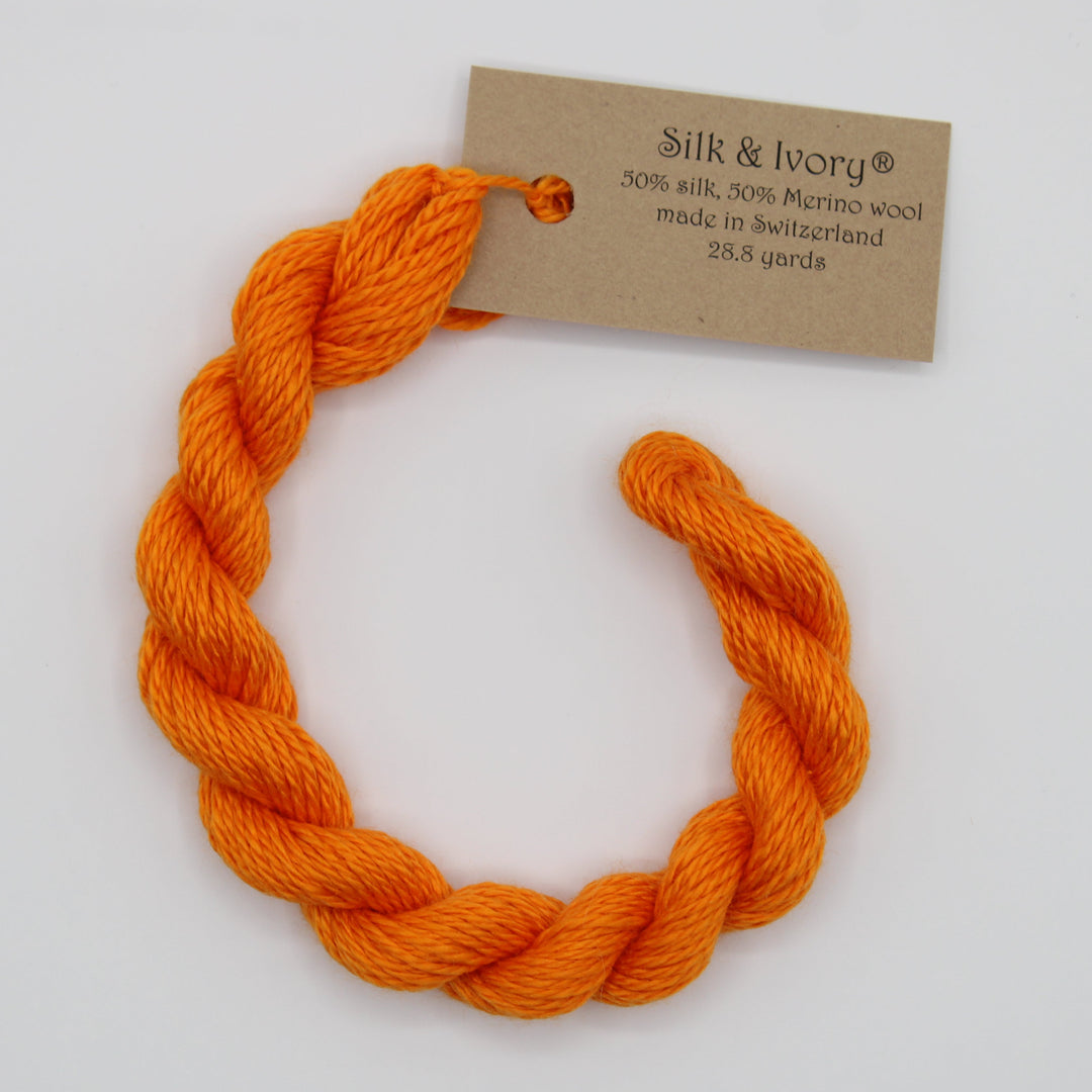 Silk and Ivory 215 Clementine