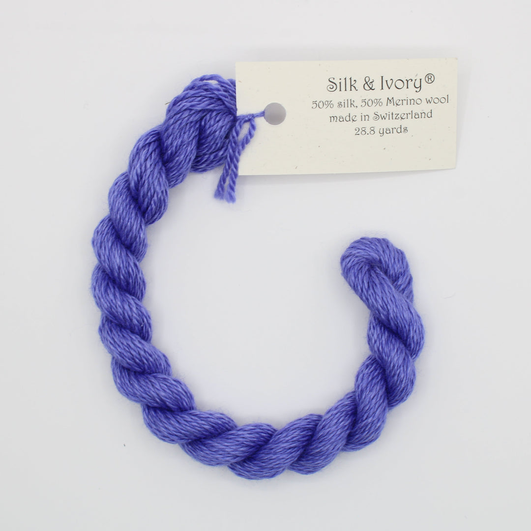 Silk and Ivory 65 Iris