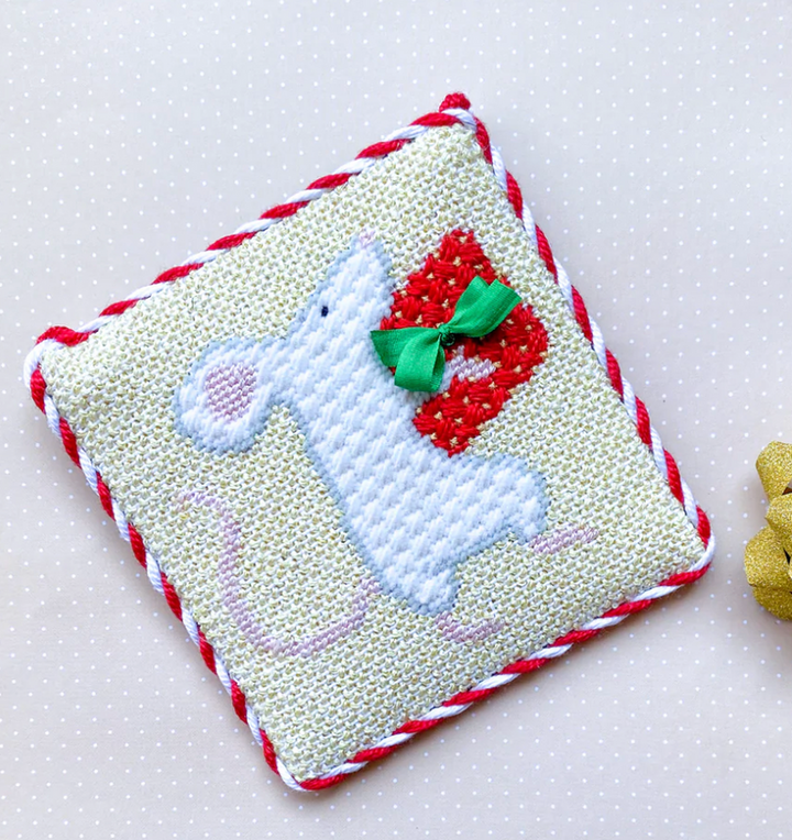 Mouse with Red Present