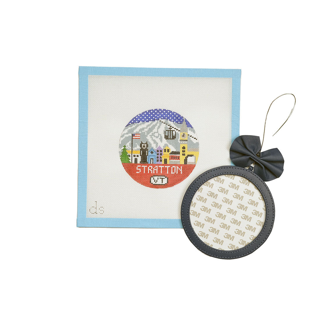 Hampton Event -Navy Blue Ornament Round with Stratton Travel Round