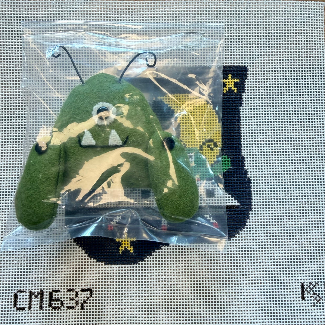 Outer Space Mini Sock with Alien Insert - CM637