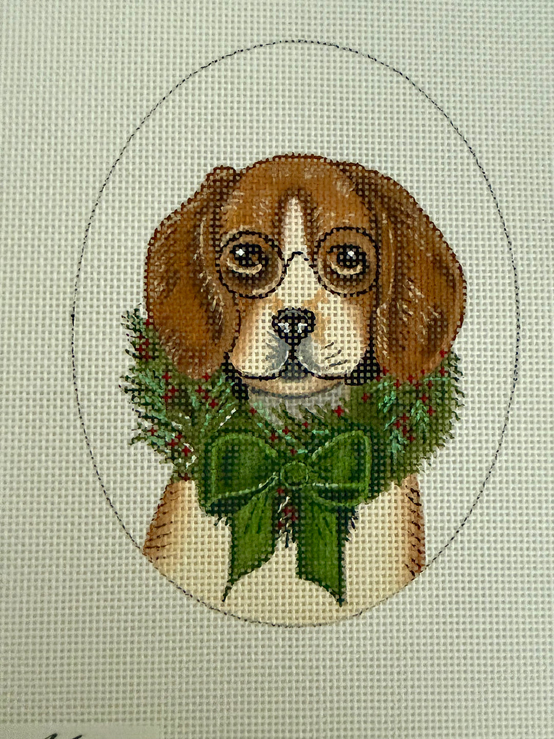 Beagle Lab with Glasses and Wreath