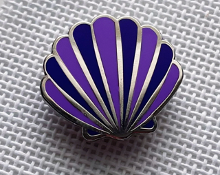 Needle Minder: Purple Scallop Needle Minder
